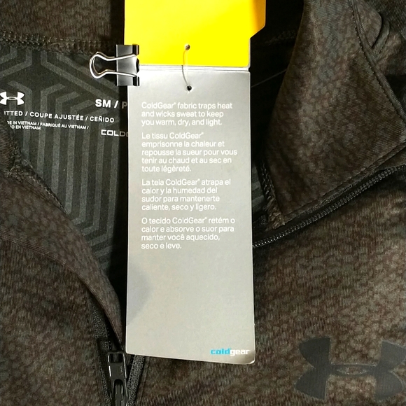 UA Fitted Coldgear 1/2 Zip Long Sleeve - Picture 10 of 10
